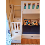 kinder stapelbed met trap in Almere woning